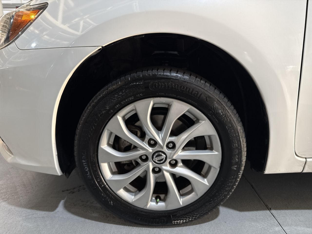2017 Nissan SENTRA ADVANCE MT