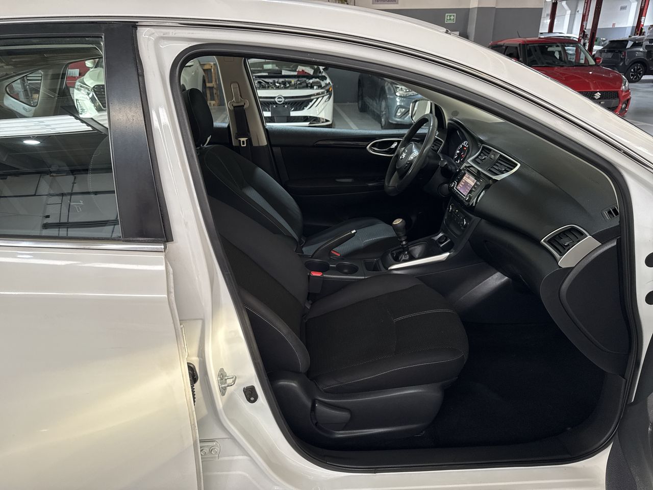 2017 Nissan SENTRA ADVANCE MT