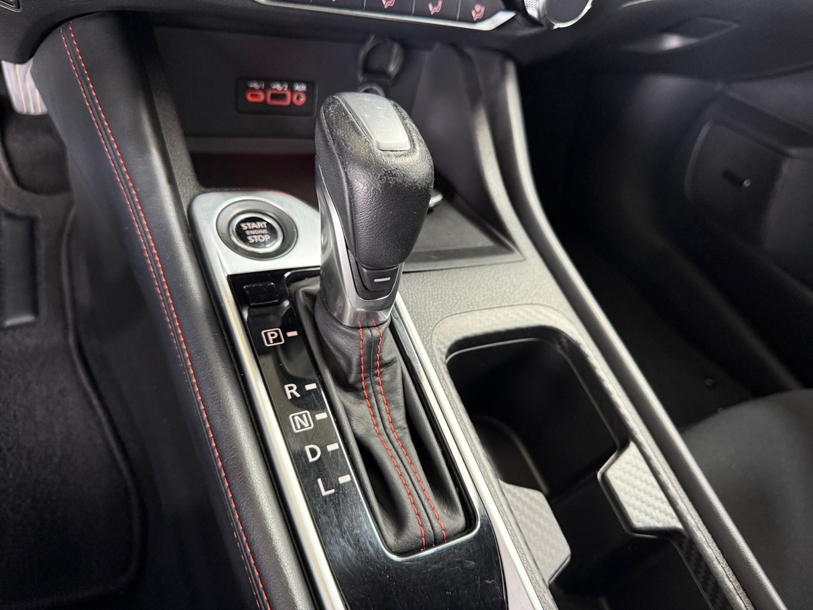 2025 Nissan SENTRA SR CVT 25
