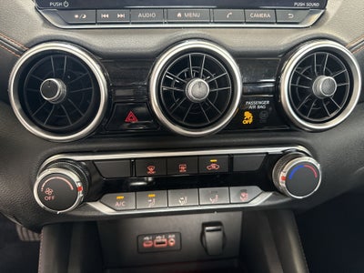 2023 Nissan SENTRA SR CVT 23