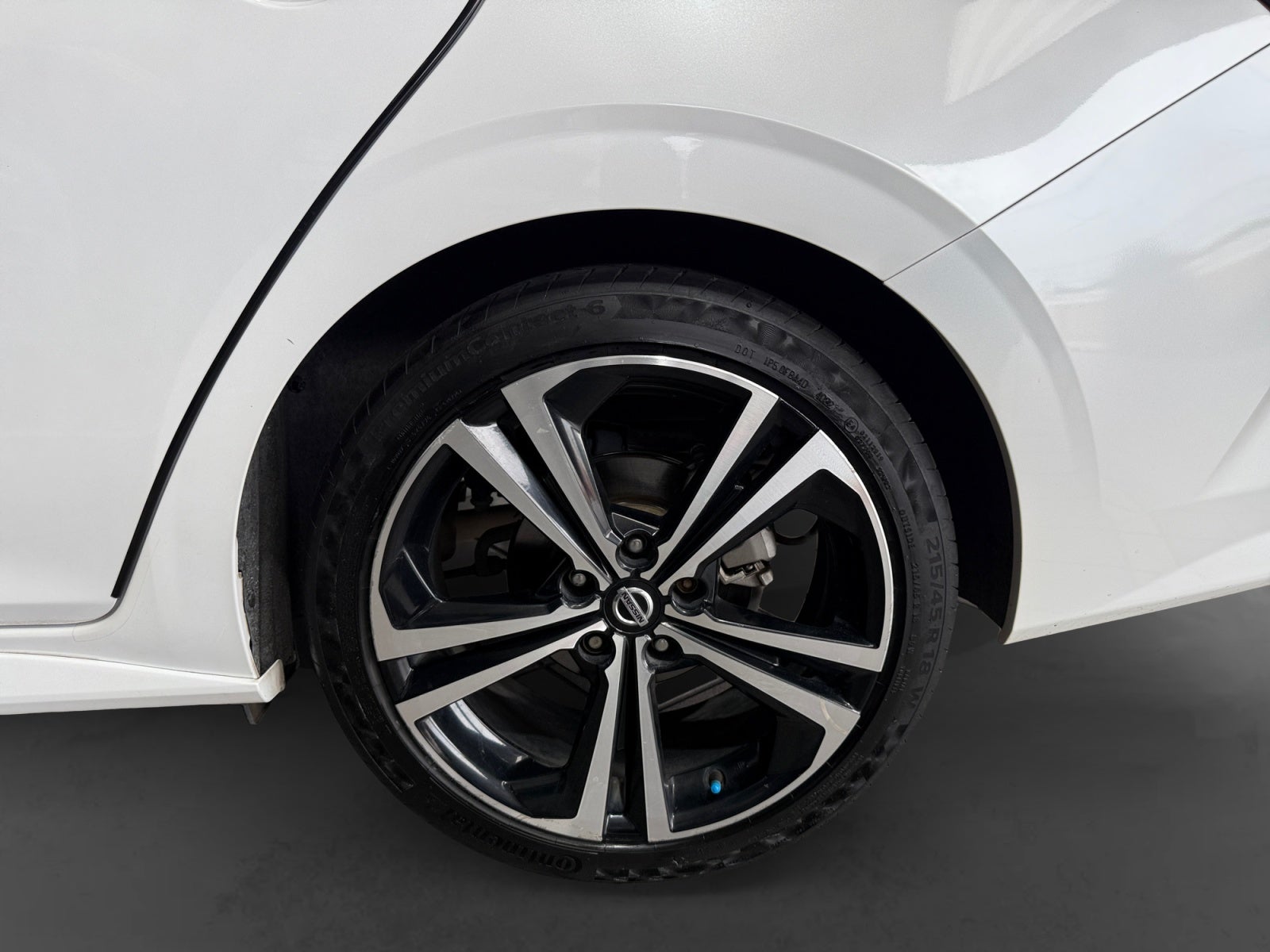 2020 Nissan SENTRA SR CVT