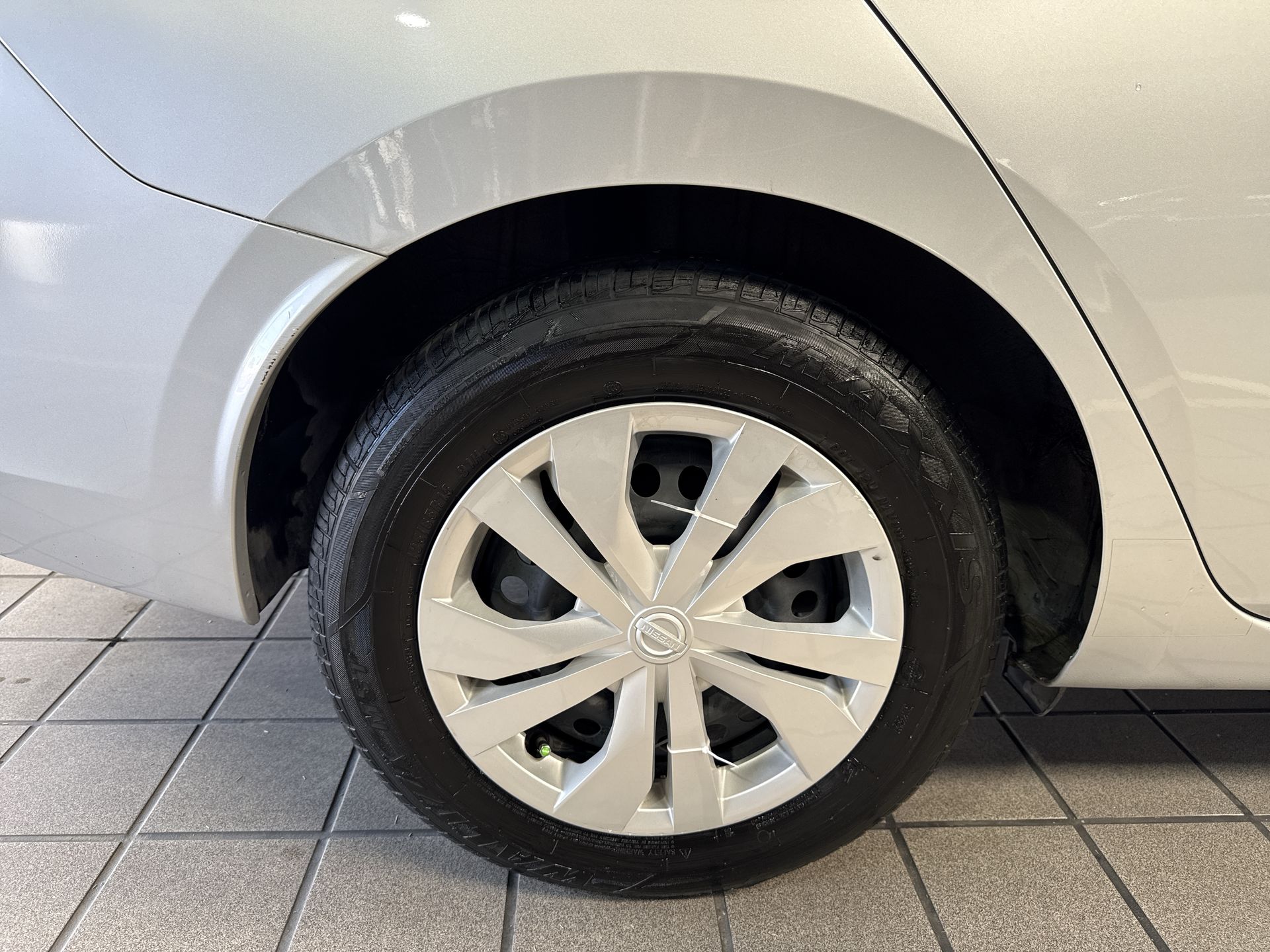 2024 Nissan VERSA SENSE CVT 24