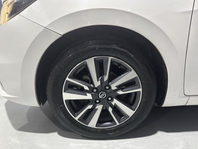 2020 Nissan VERSA ADVANCE MT