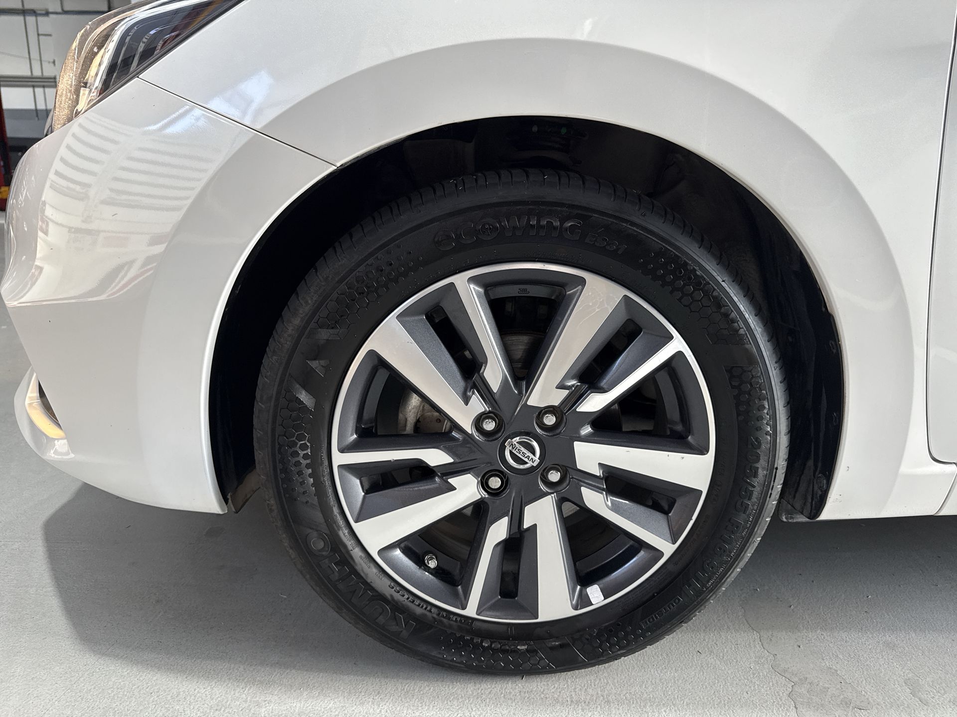 2022 Nissan VERSA ADVANCE MT 22