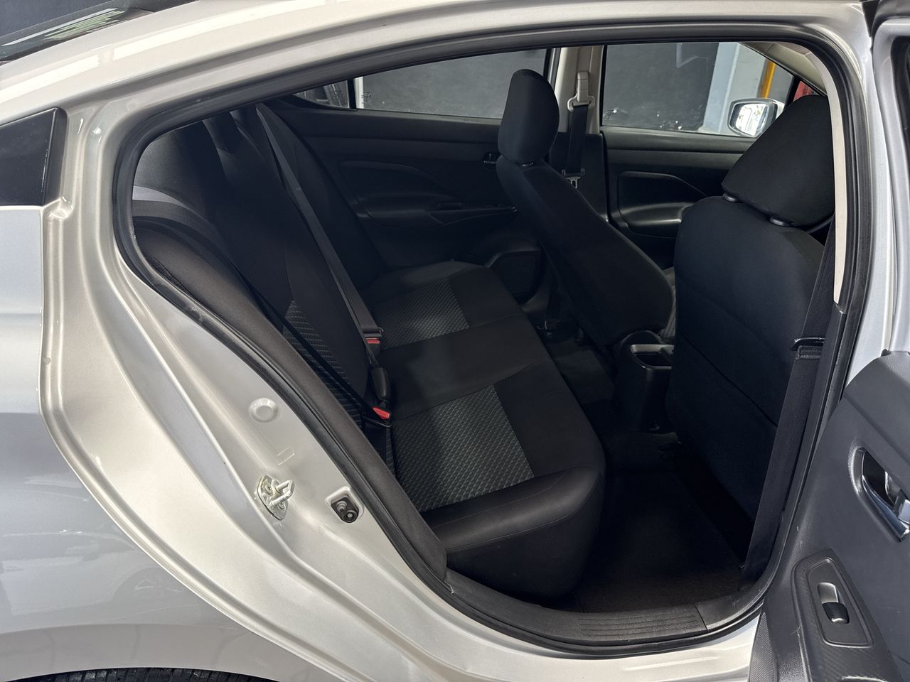 2021 Nissan VERSA SENSE CVT 21
