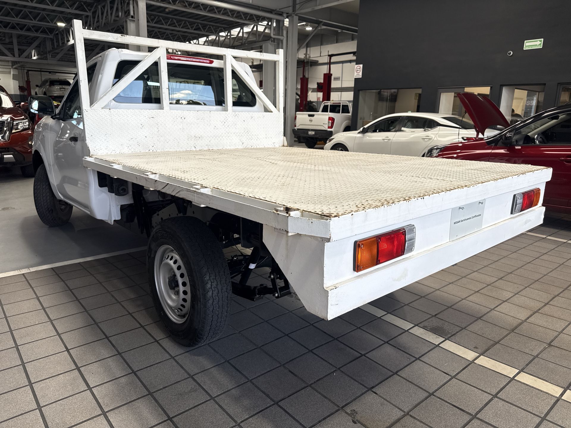 2023 Nissan NP300 CHASIS TM AC 23