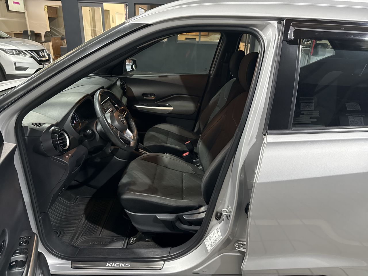 2020 Nissan KICKS ADVANCE 1.6 LTS CVT A/C