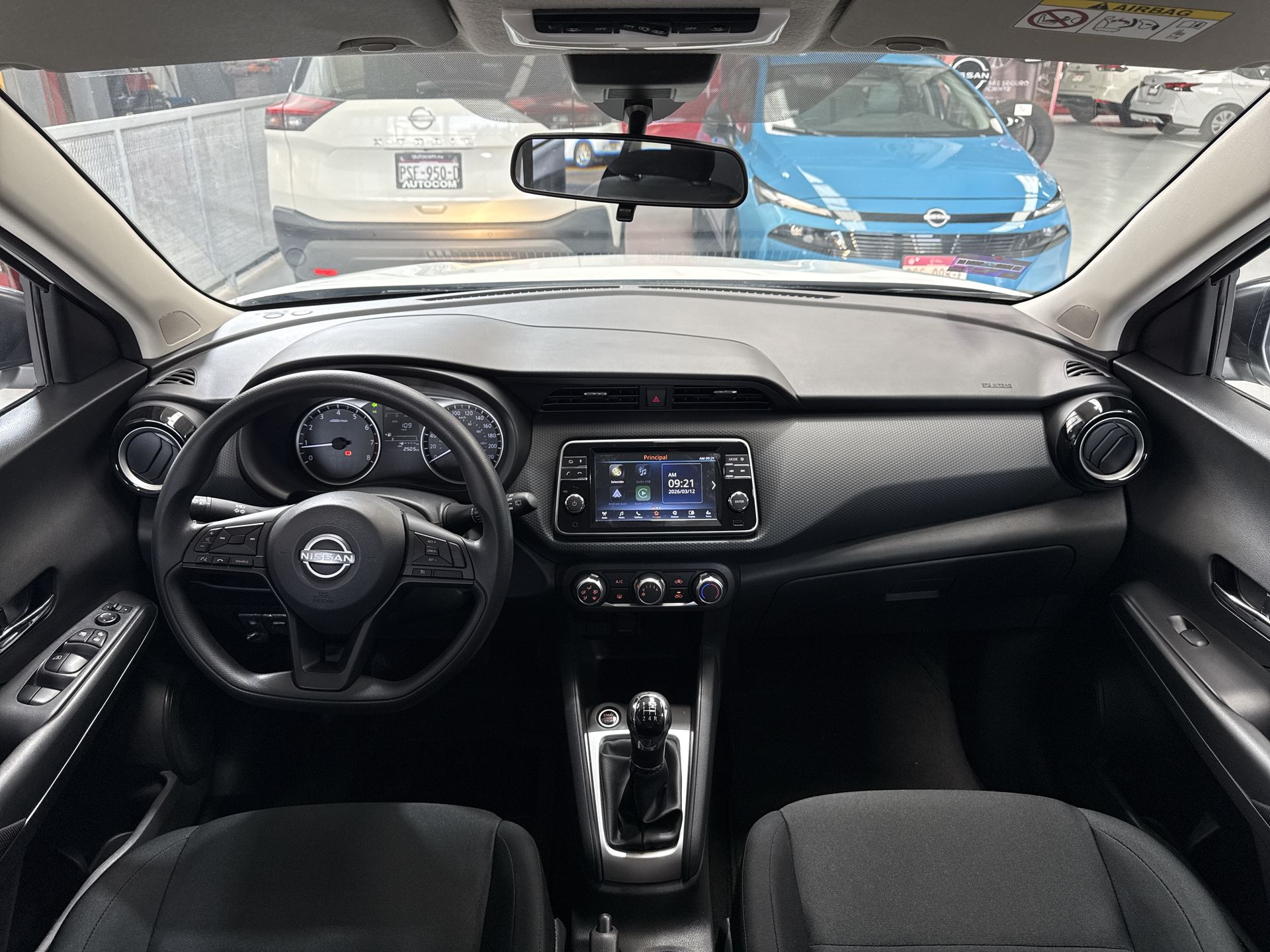 2025 Nissan KICKS PLAY ADVANCE 1.6 LTS MT 25