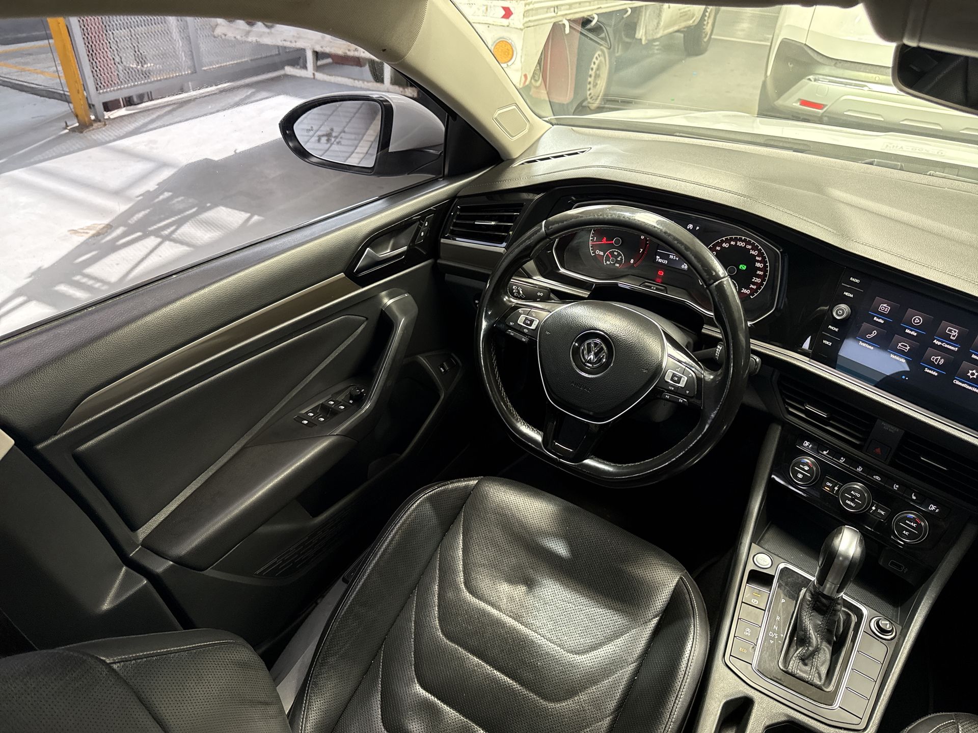 2019 Volkswagen JETTA HIGHLINE TIPTRONIC