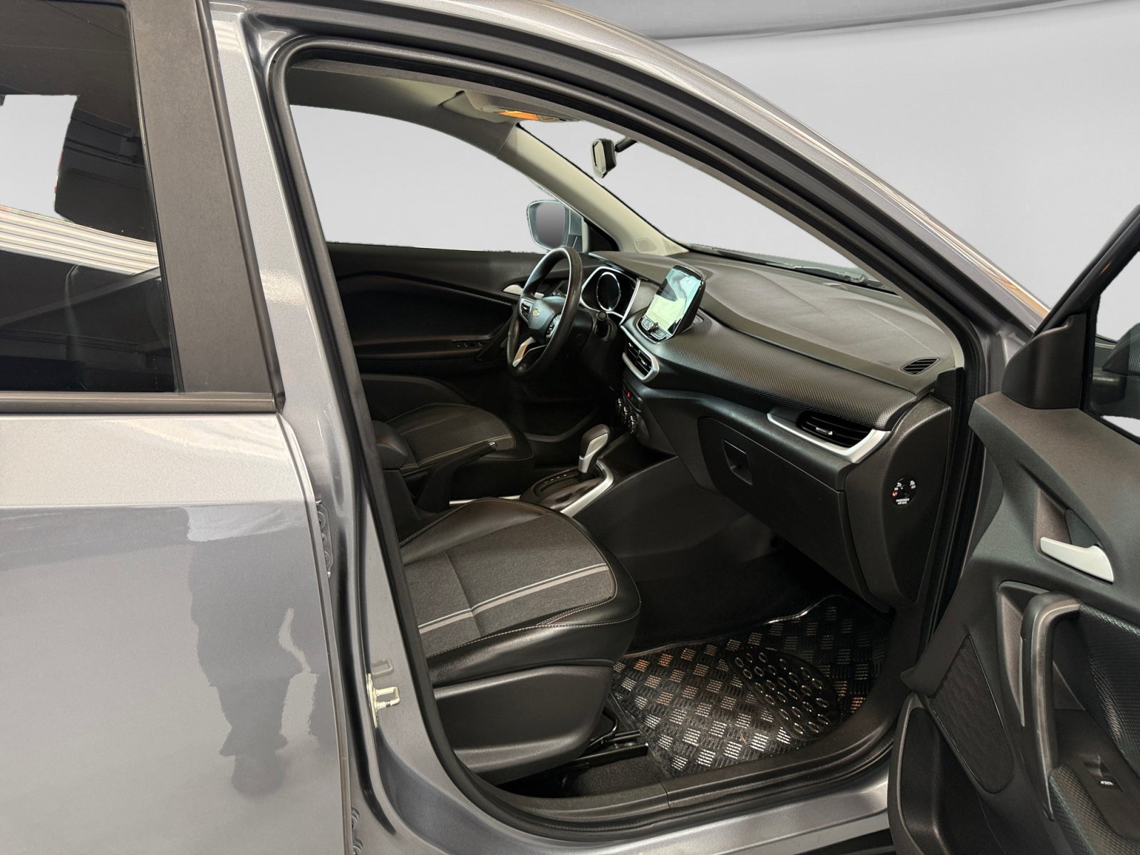 2022 Chevrolet TRACKER LT SIN ON H