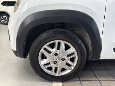 2022 RENAULT KWID ICONIC