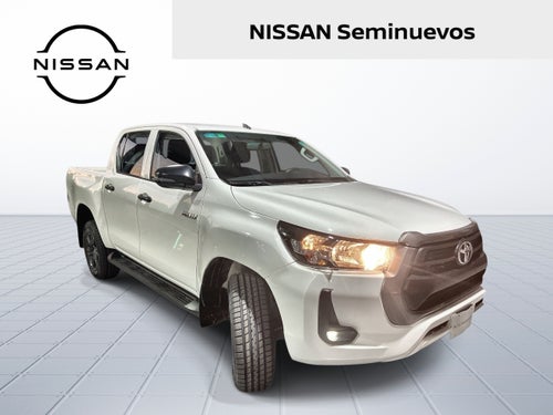 2021 Toyota HILUX D-CAB SR