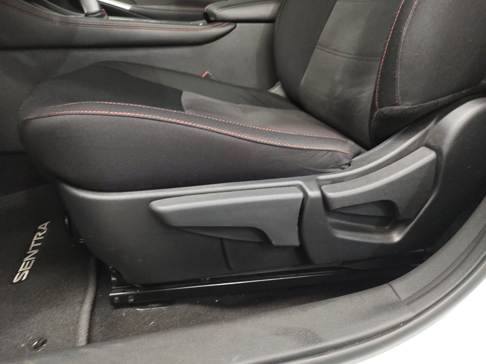 2024 Nissan SENTRA SENTRA SR BITONO CVT