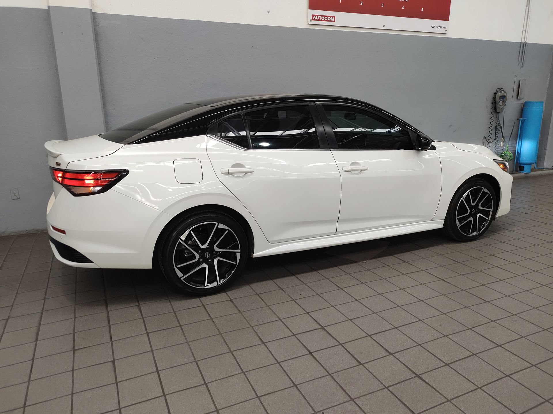 2024 Nissan SENTRA SENTRA SR BITONO CVT