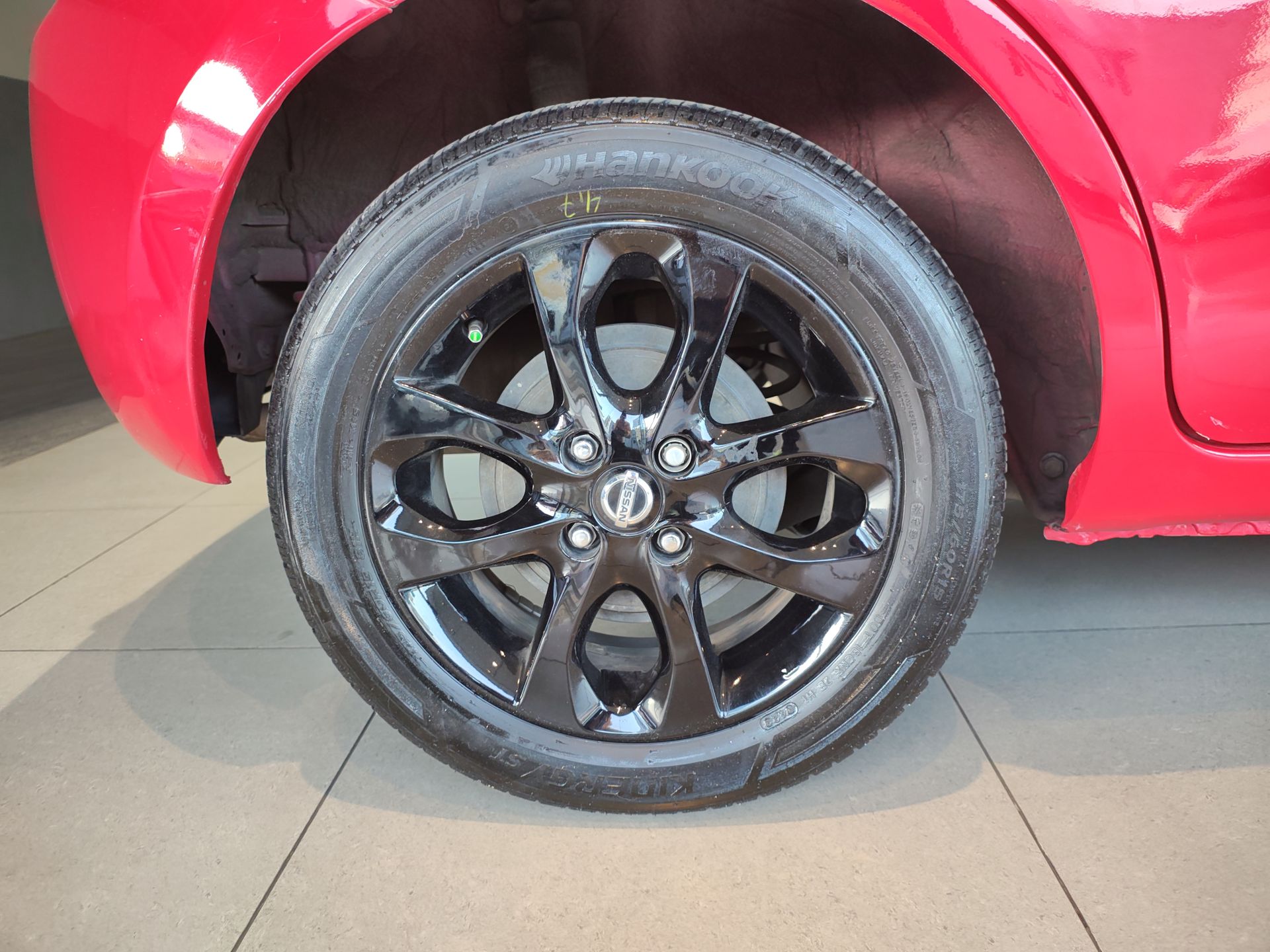 2020 Nissan MARCH EXCLUSIVE TA BI-TONO