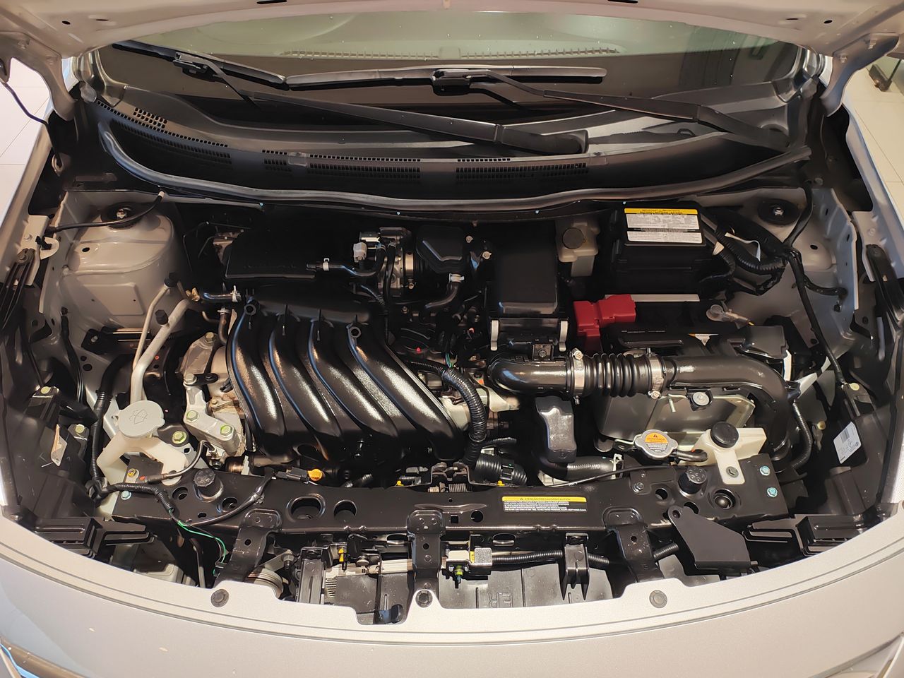 2018 Nissan VERSA ADVANCE MT AC