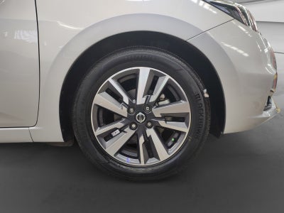 2022 Nissan VERSA ADVANCE CVT 22