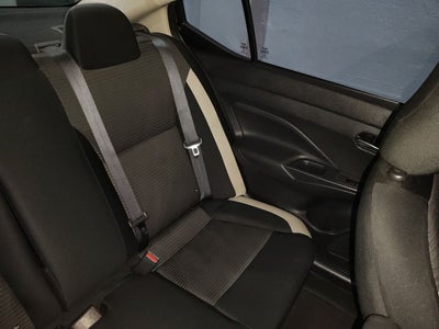 2020 Nissan VERSA ADVANCE CVT