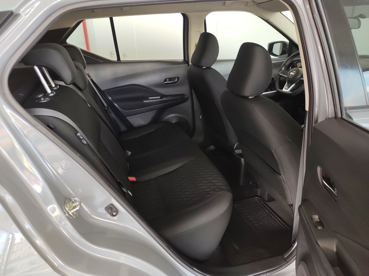 2021 Nissan KICKS ADVANCE 1.6 LTS MT 21