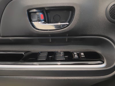 2019 Toyota PRIUS 1.5 HYBRID AUTO