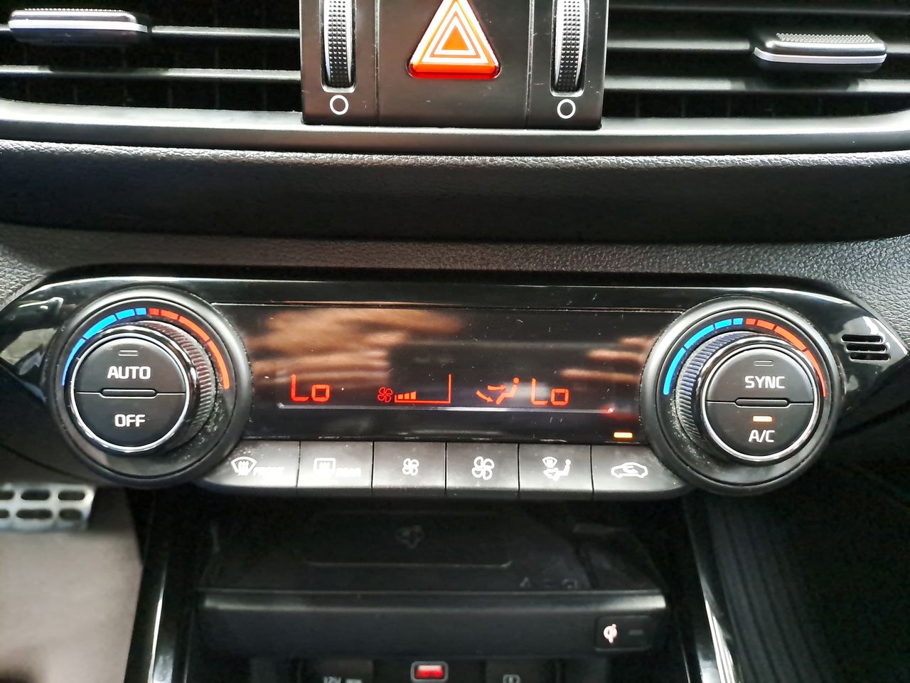 2023 Kia FORTE GT LINE