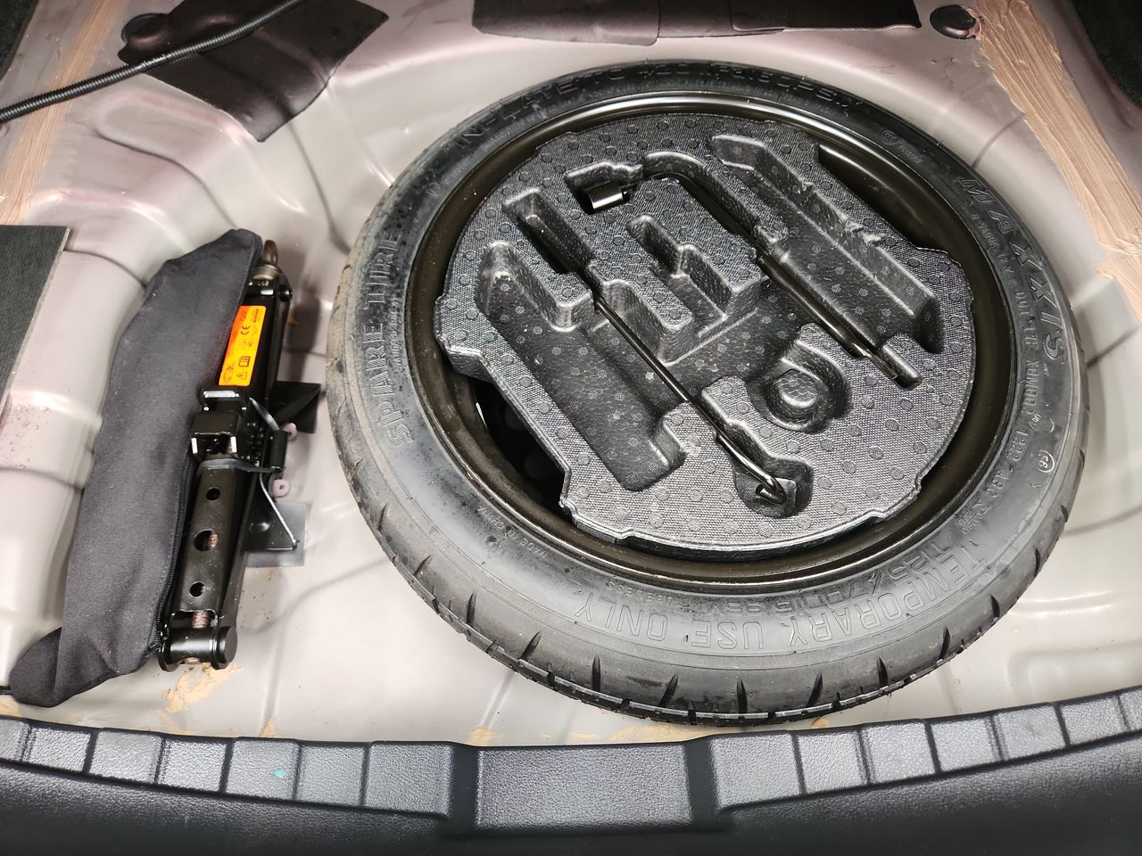 2023 Nissan SENTRA ADVANCE CVT 23