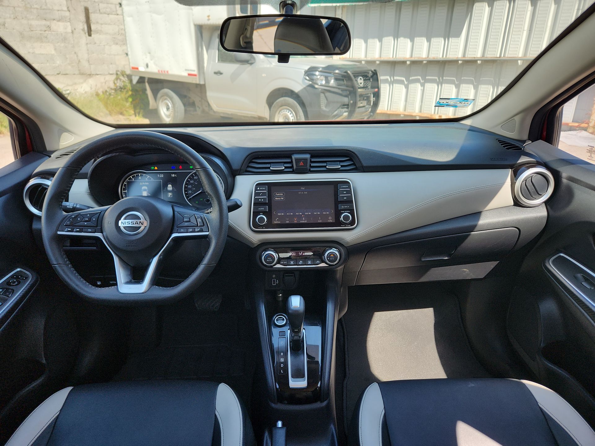 2021 Nissan VERSA PLATINUM CVT 21