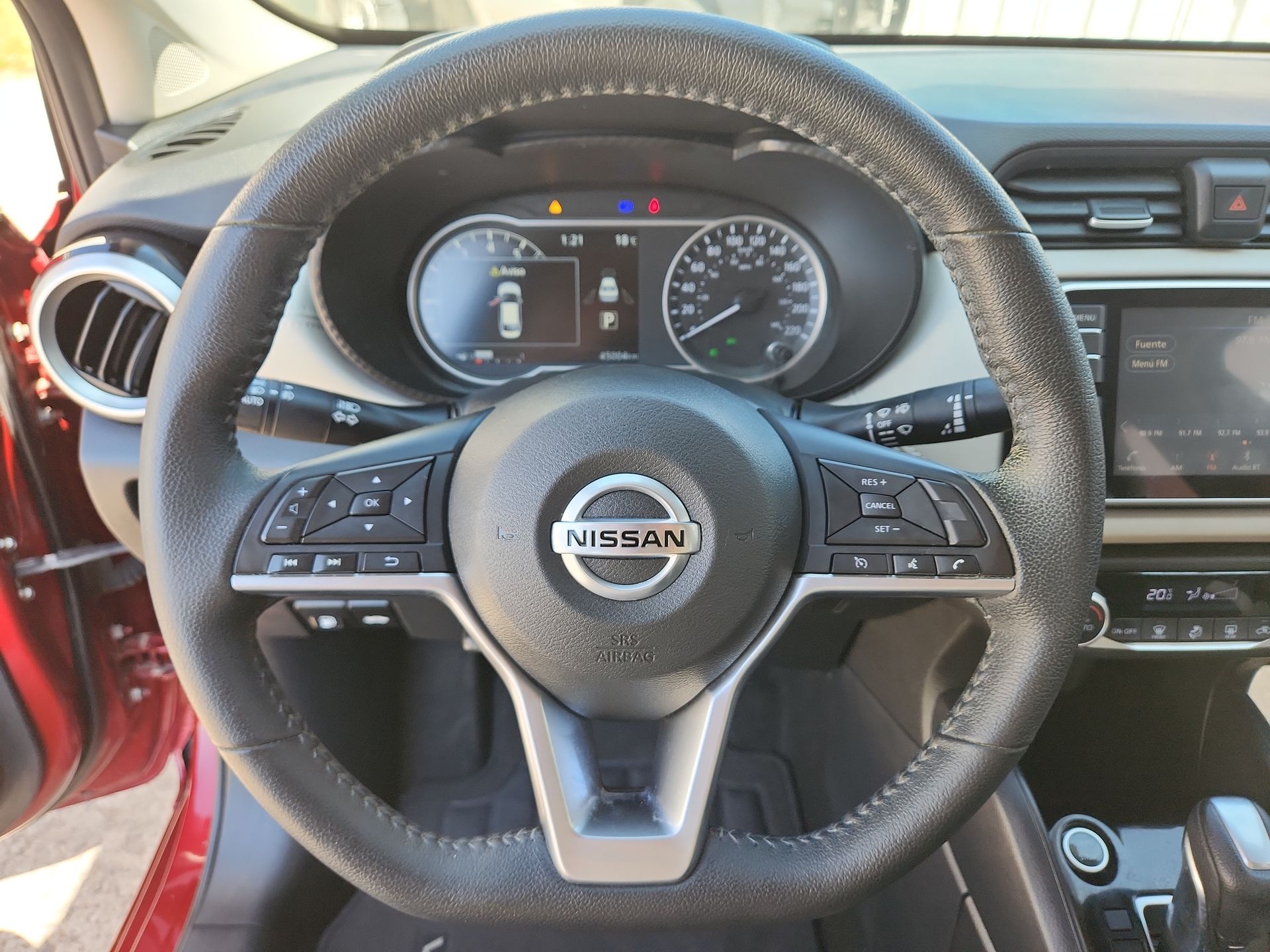 2021 Nissan VERSA PLATINUM CVT 21