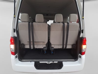 2024 Nissan URVAN 14 PASAJEROS AMPLIA AA 24