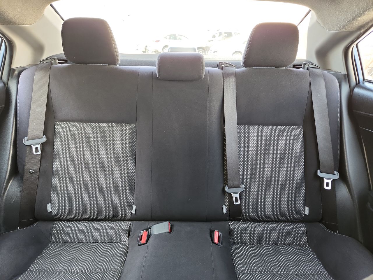 2017 Toyota YARIS SEDAN CORE CVT