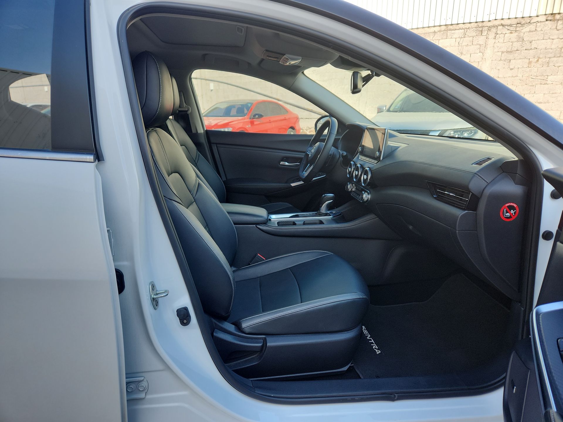 2024 Nissan SENTRA PLATINUM BITONO CVT 24