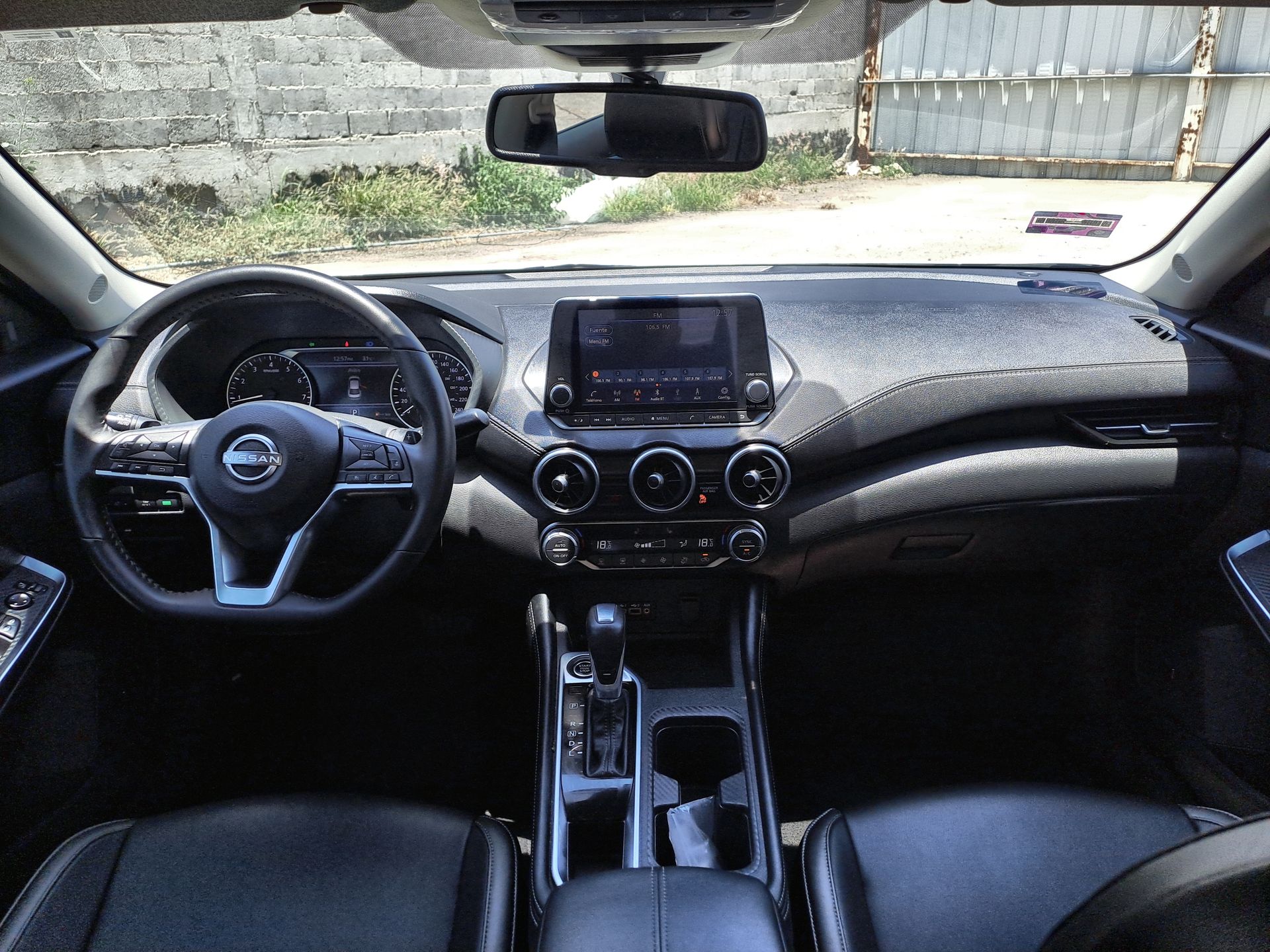 2025 Nissan SENTRA SR PLATINUM BITONO CVT 25