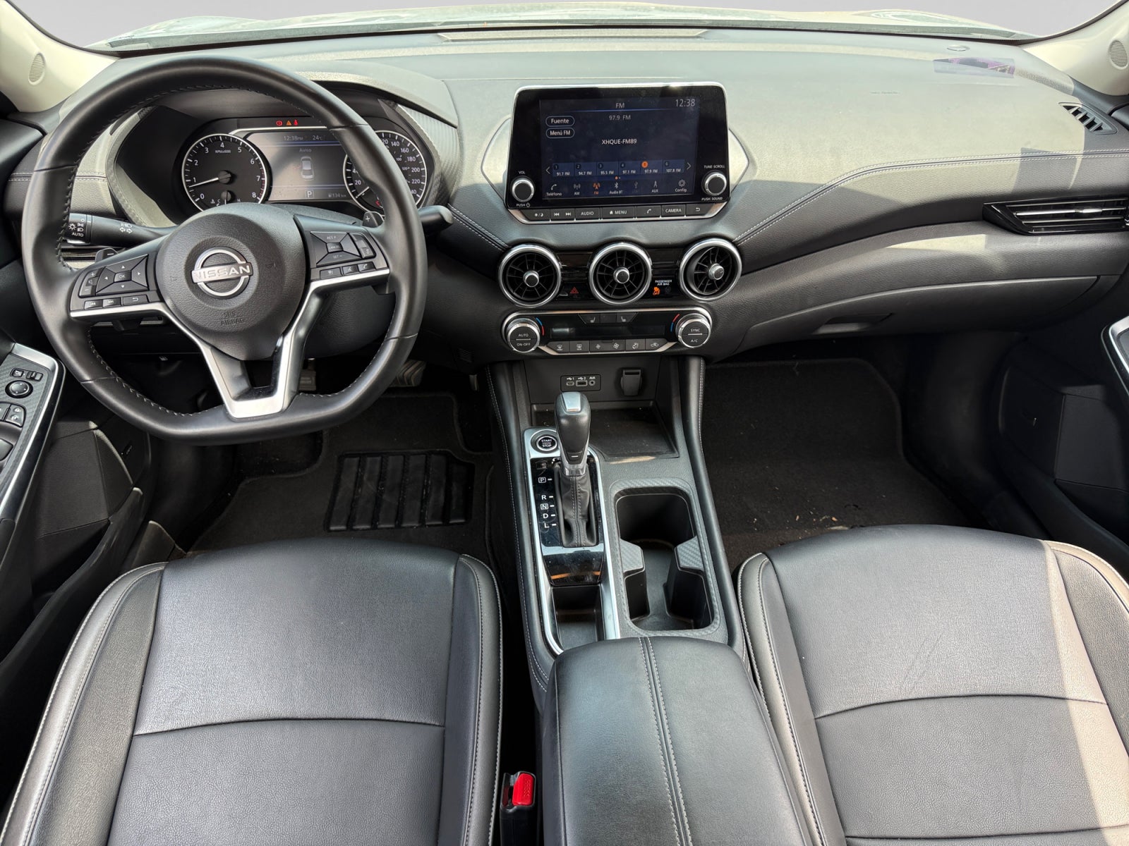 2025 Nissan SENTRA SR PLATINUM BITONO CVT 25