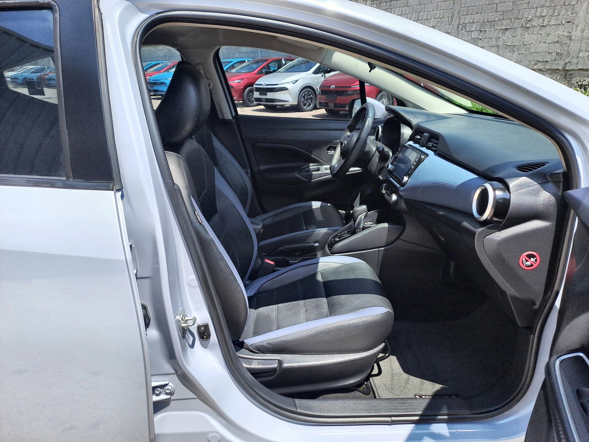 2023 Nissan VERSA SENSE CVT 23