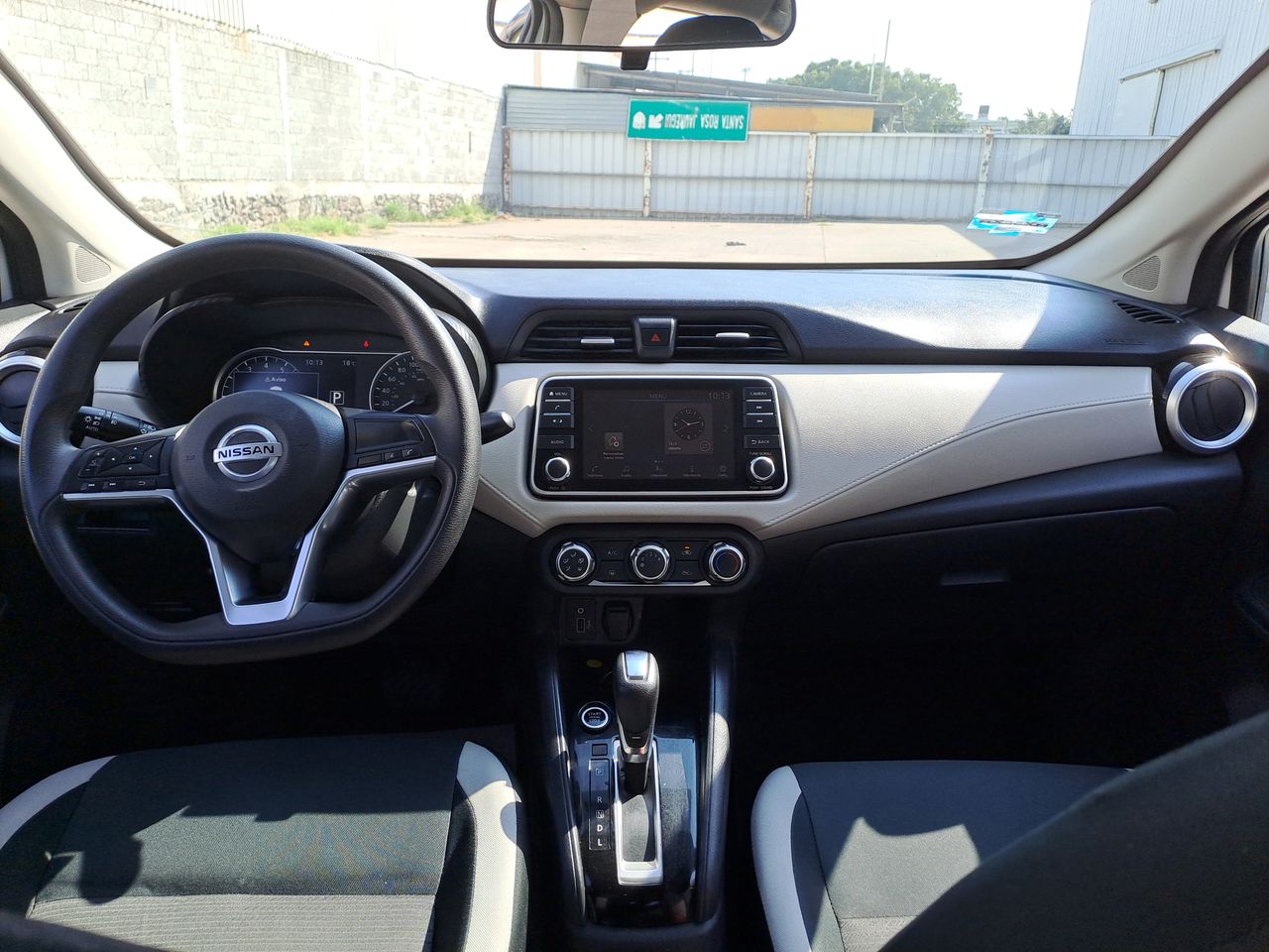 2020 Nissan VERSA ADVANCE CVT