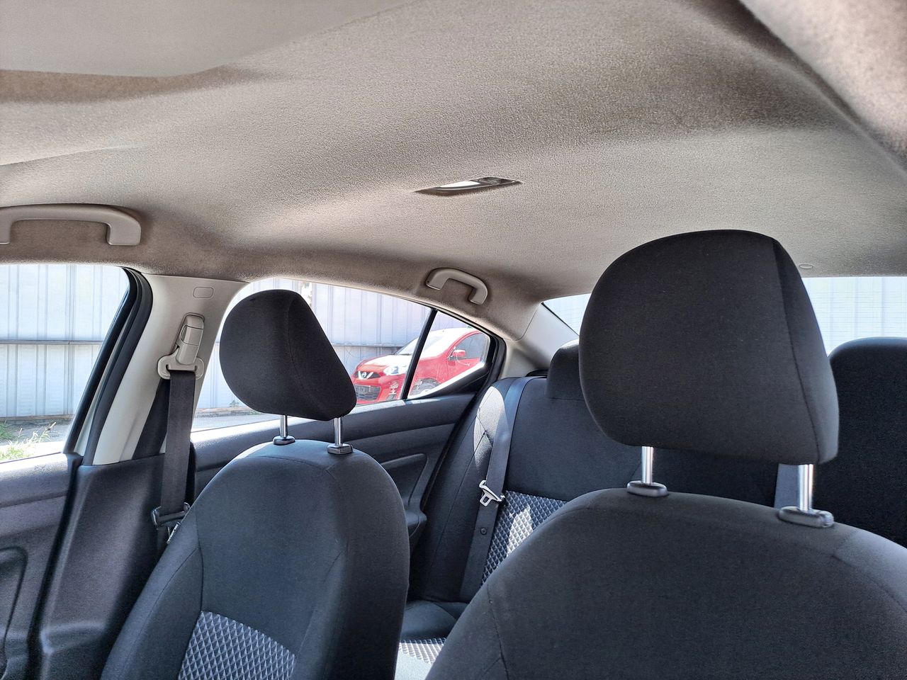 2021 Nissan VERSA SENSE MT 21