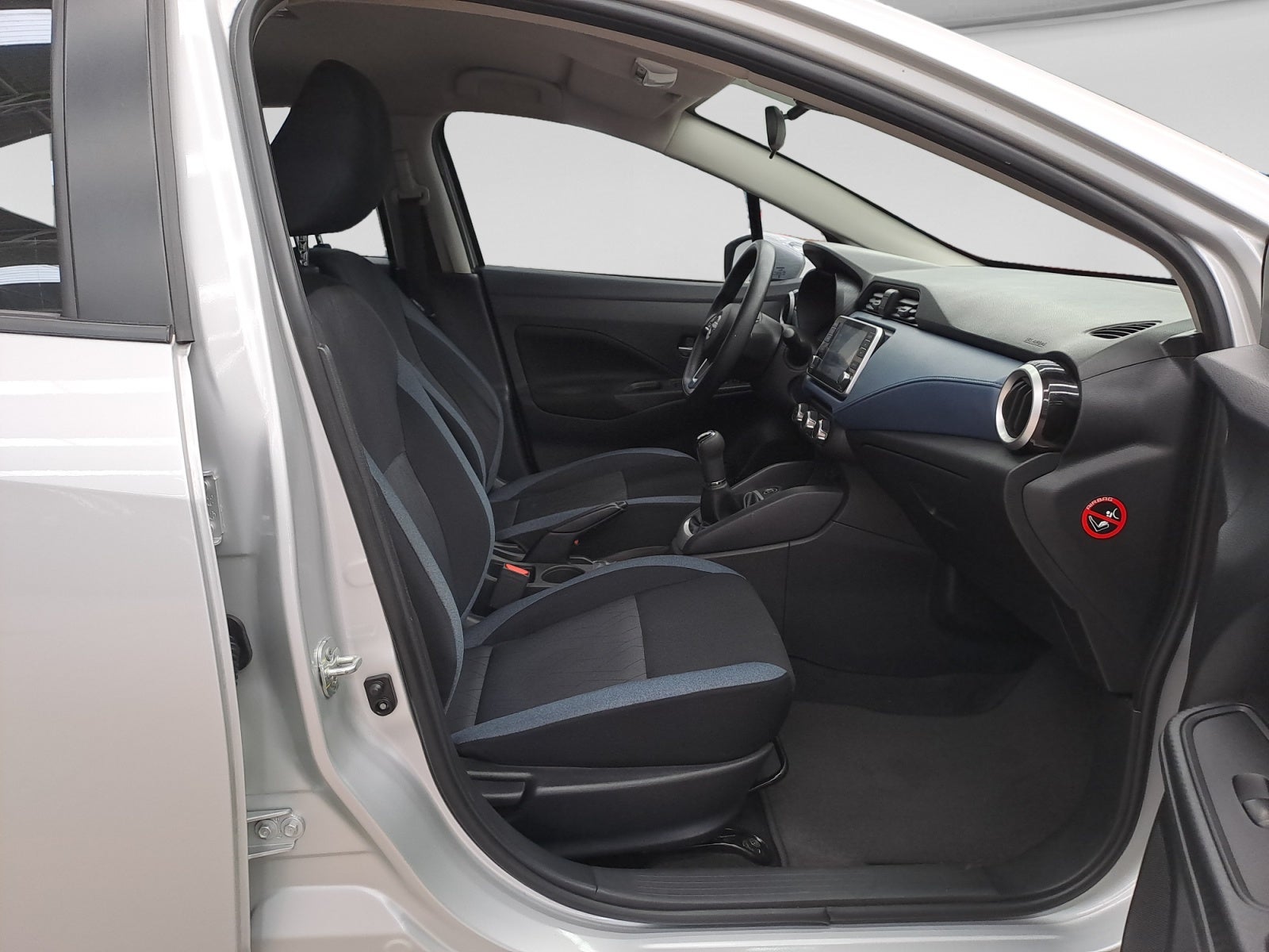 2024 Nissan VERSA ADVANCE MT 24