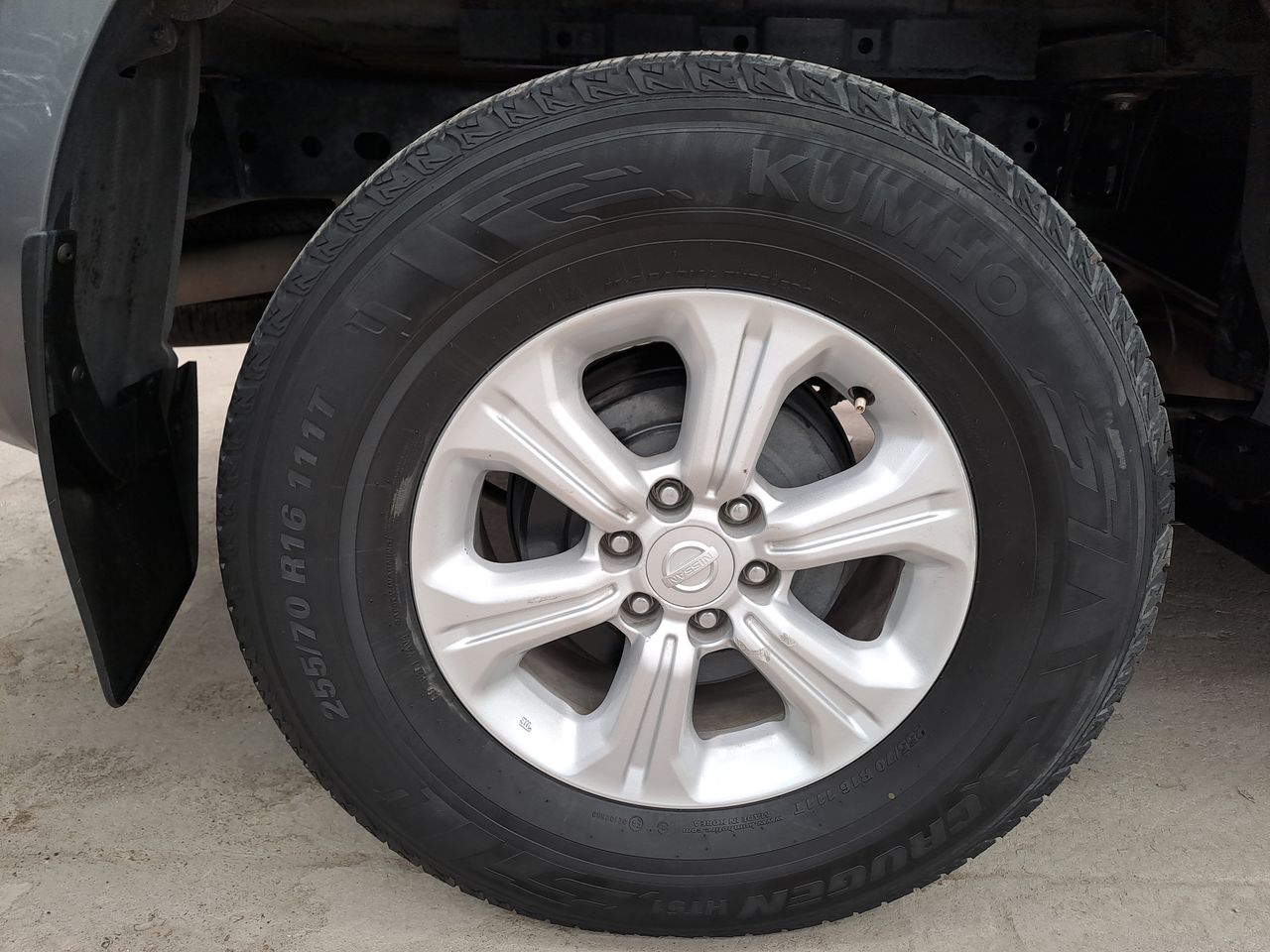 2020 Nissan FRONTIER LE TM AC