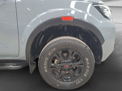 2023 Nissan FRONTIER PRO-4X 4X4 TA 23