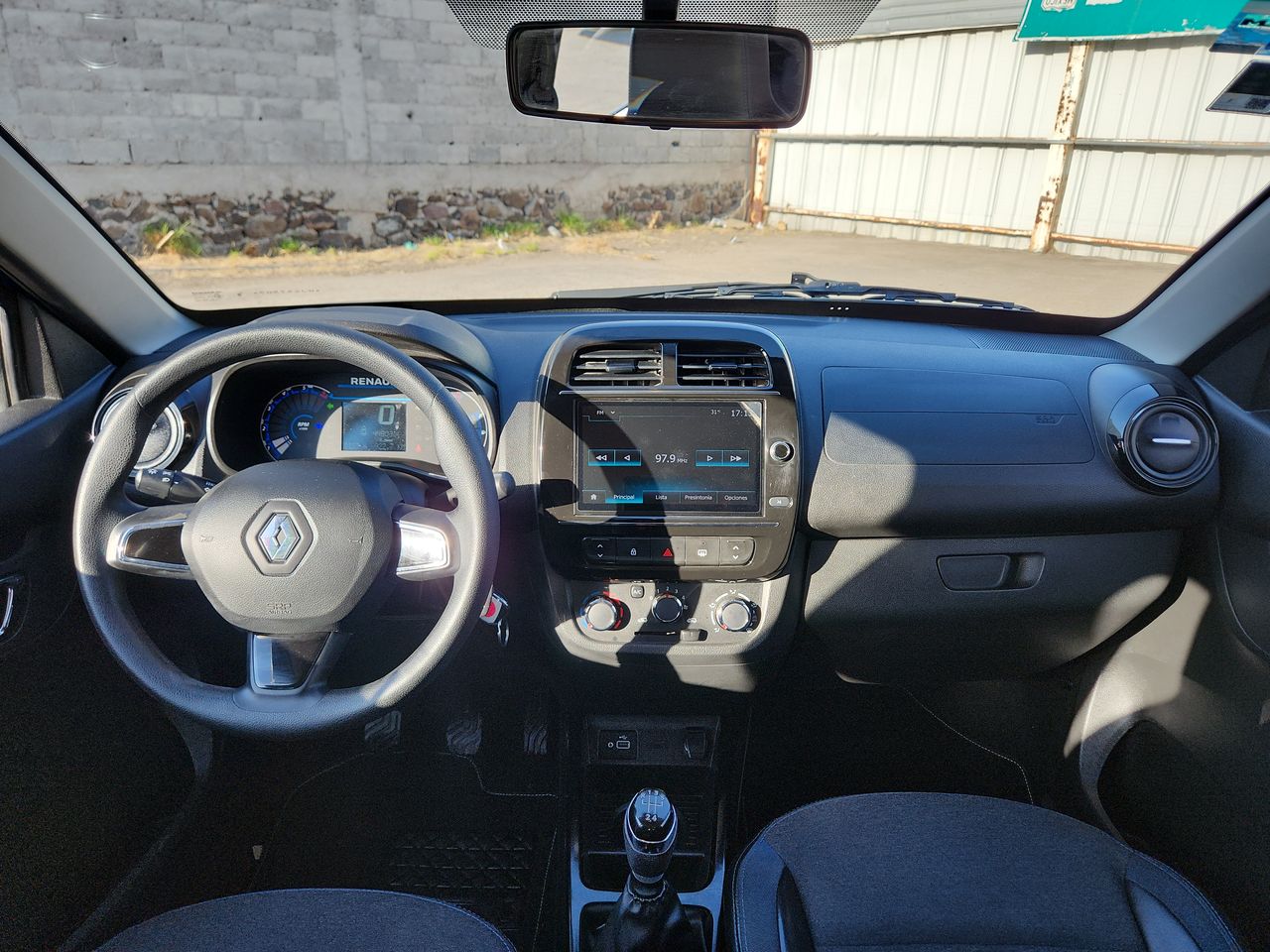 2024 RENAULT KWID BITONO