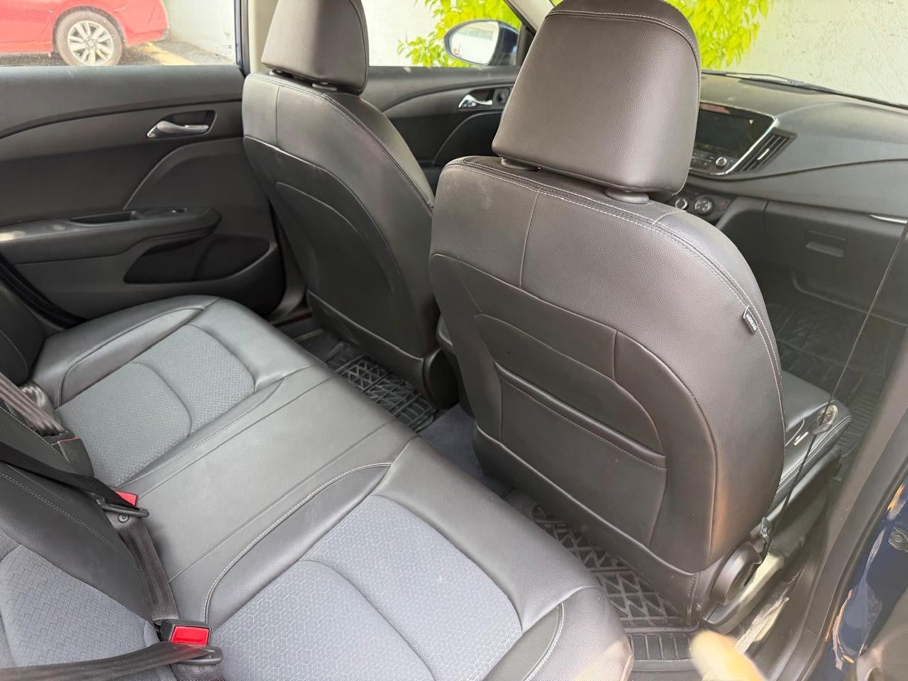 2020 Chevrolet CAVALIER CAVALIER PAQ B LT