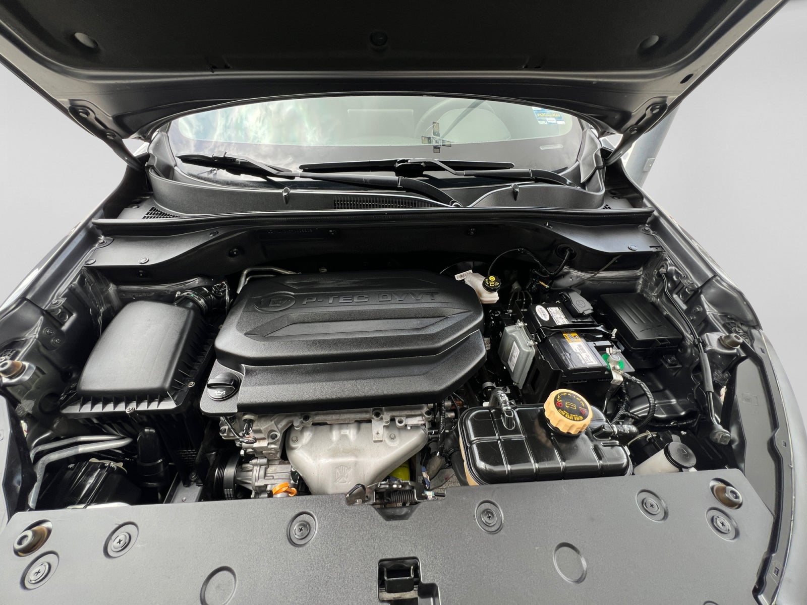 2023 Chevrolet GROOVE LT MT