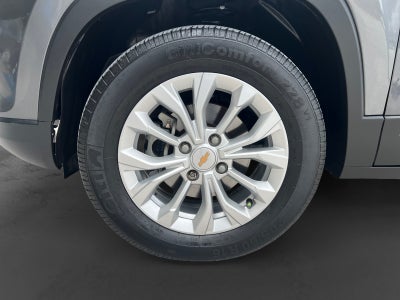 2023 Chevrolet GROOVE LT MT