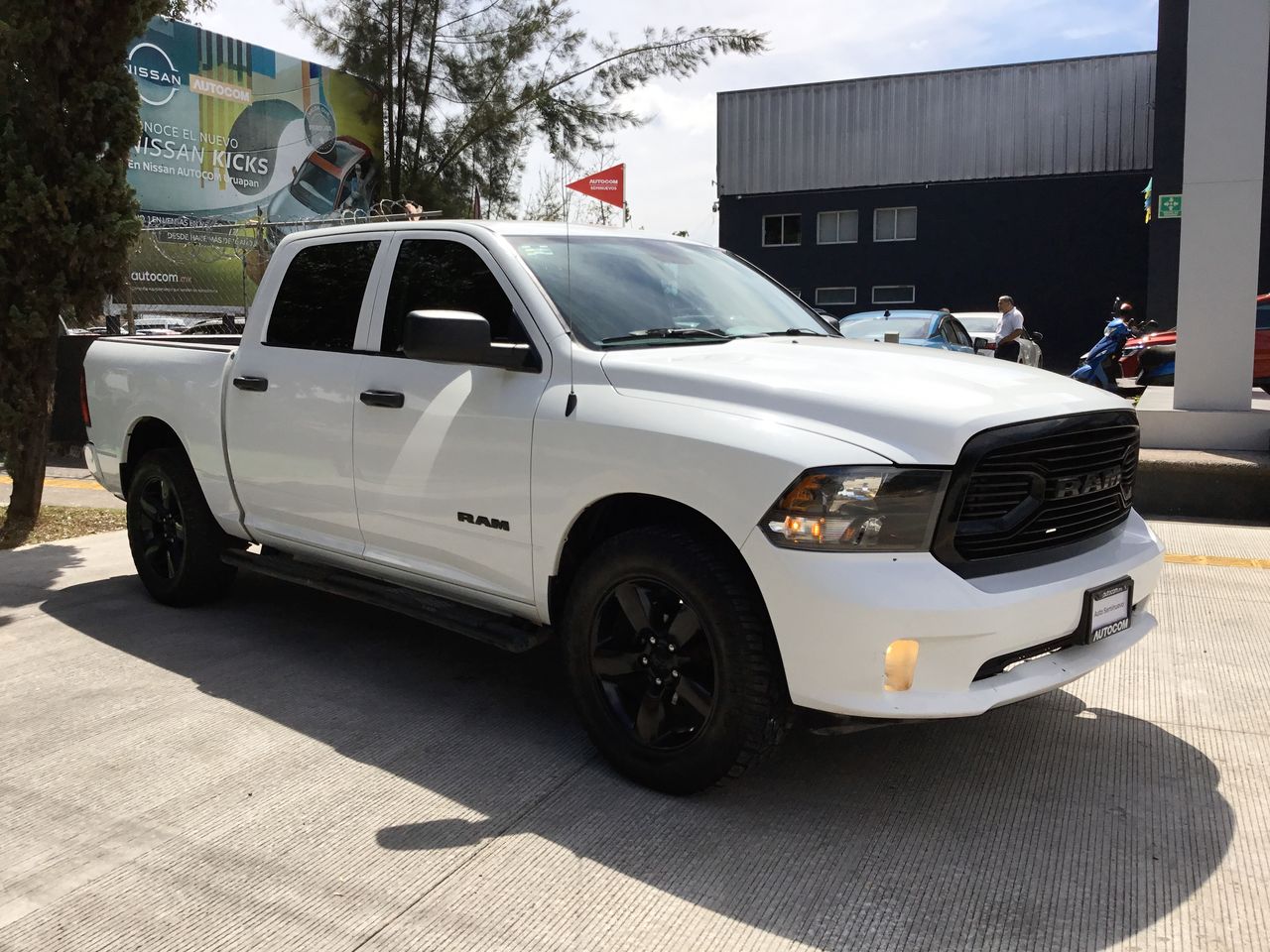 2023 RAM RAM 1500 HEMI SPORT CREW CAB 4X4 V8 8AT