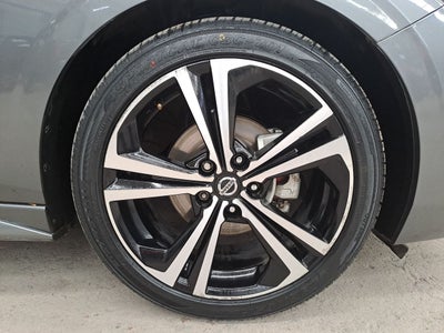 2023 Nissan SENTRA SR CVT 23