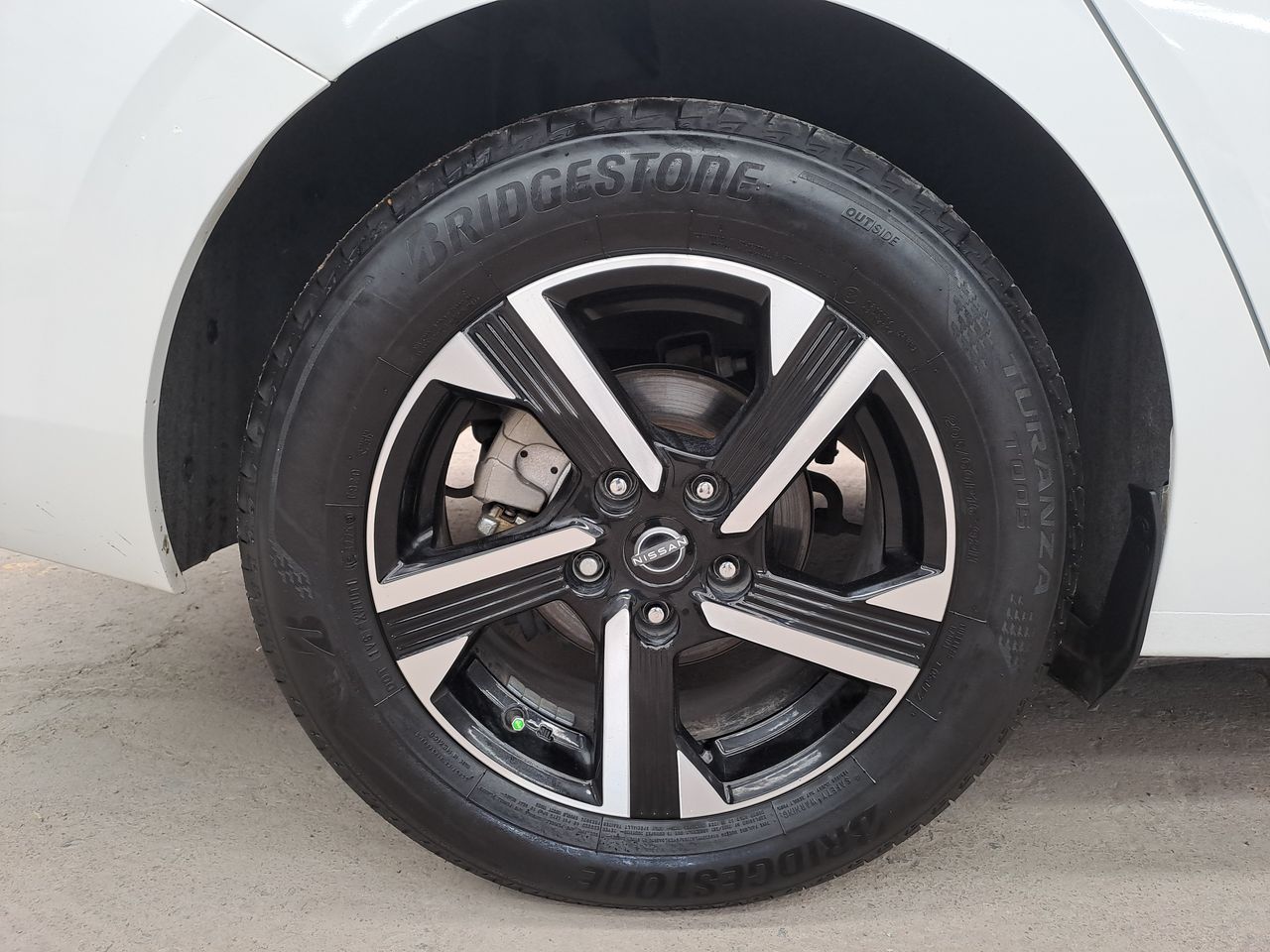 2024 Nissan SENTRA SENTRA ADVANCE CVT