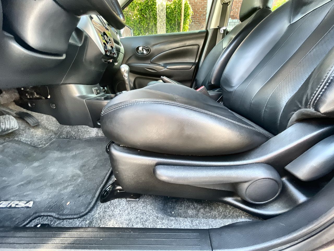 2017 Nissan VERSA EXCLUSIVE NAVI AT AC