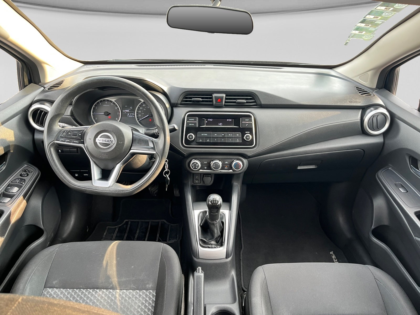 2021 Nissan VERSA VERSA SENSE MT