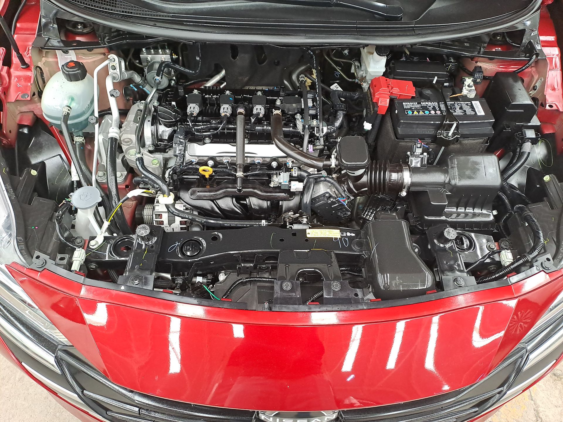 2023 Nissan VERSA ADVANCE CVT 23