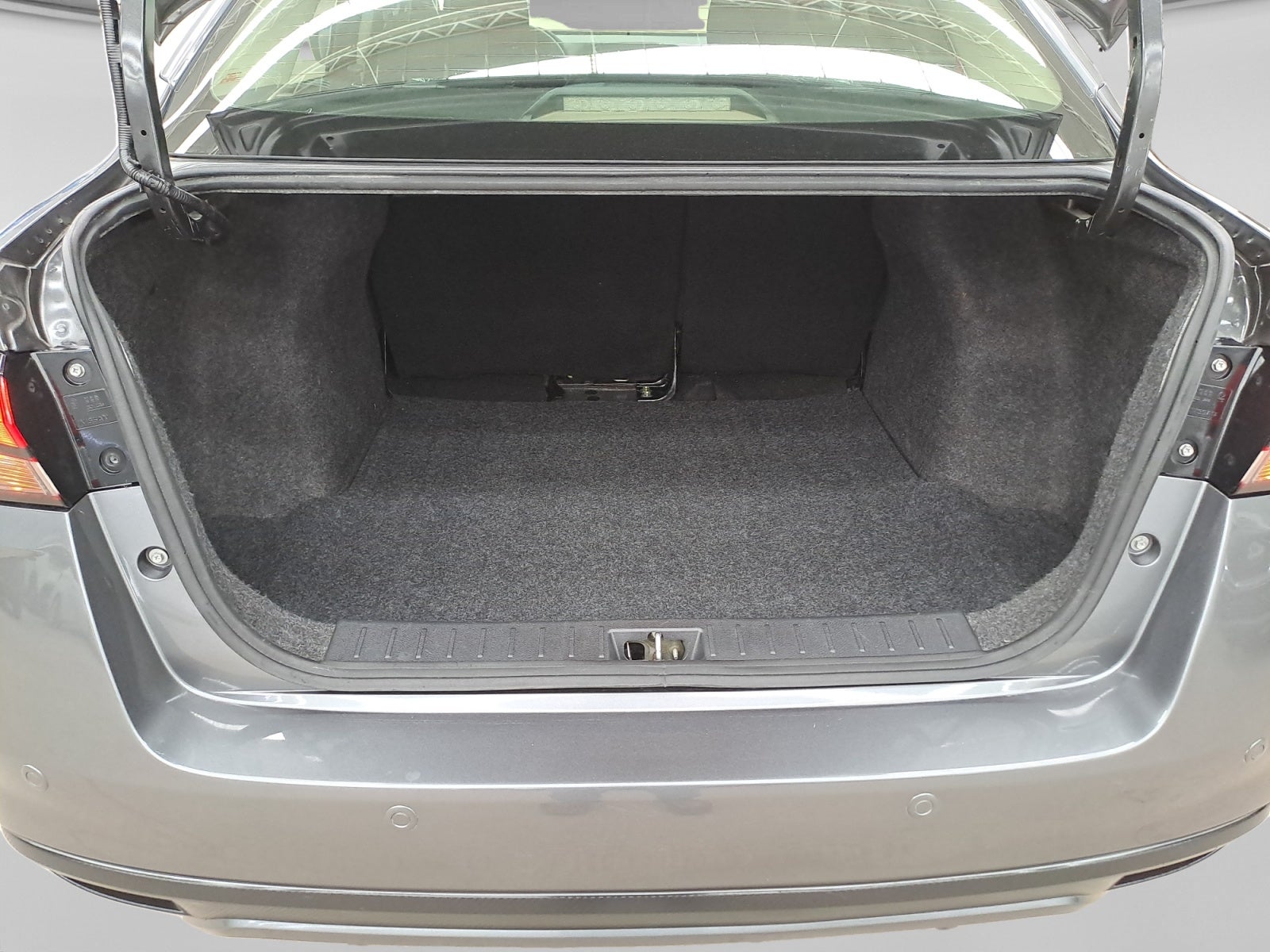 2024 Nissan VERSA ADVANCE MT 24